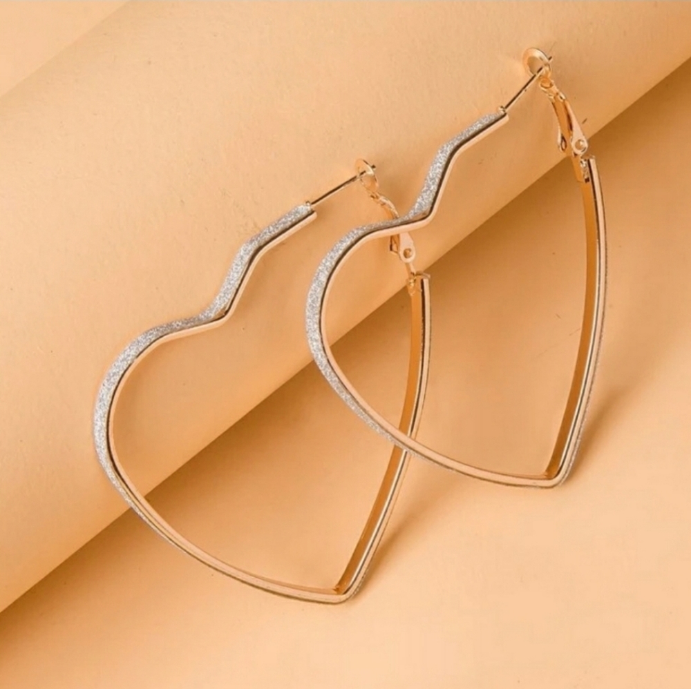 GOLD HEART HOOPS